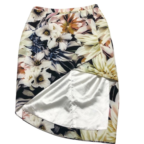 Shilla the Label floral wrap Skirt asymmetrical hem size L - Picture 2 of 16